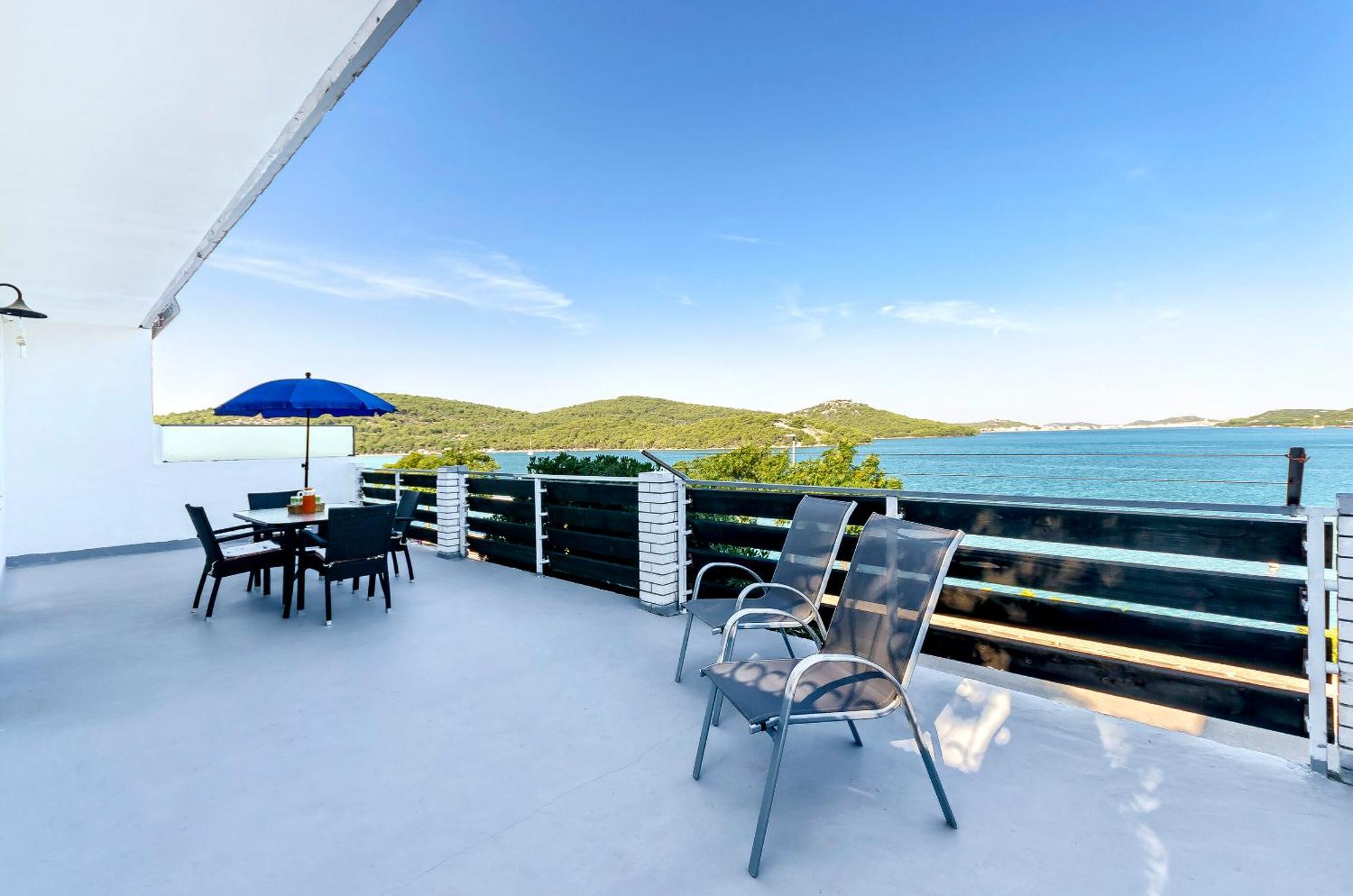 Apartment Branka Tisno Εξωτερικό φωτογραφία